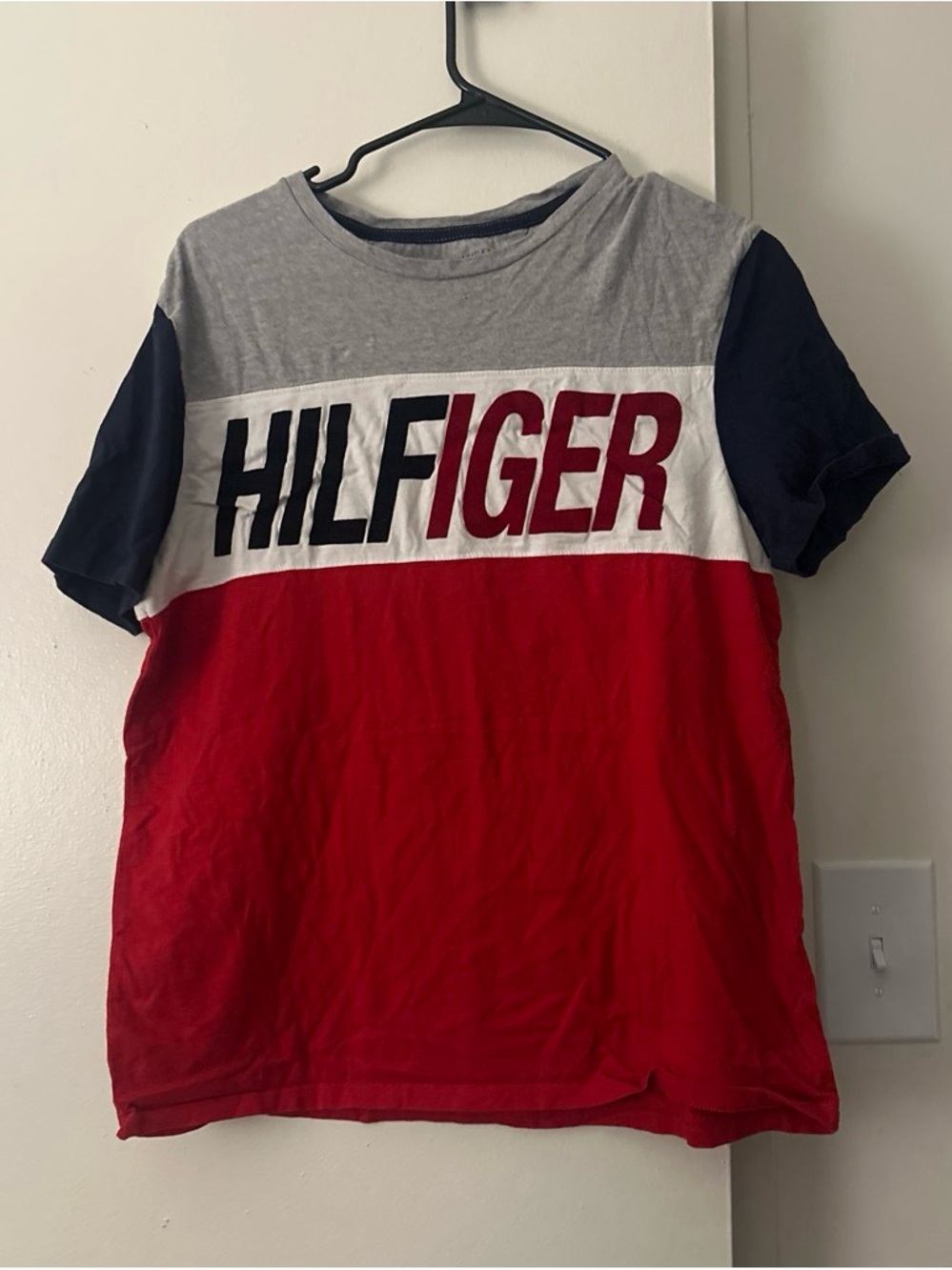 Tommy Hilfiger Red/Navy/Gray Colorblock Logo Short Sleeve Tee